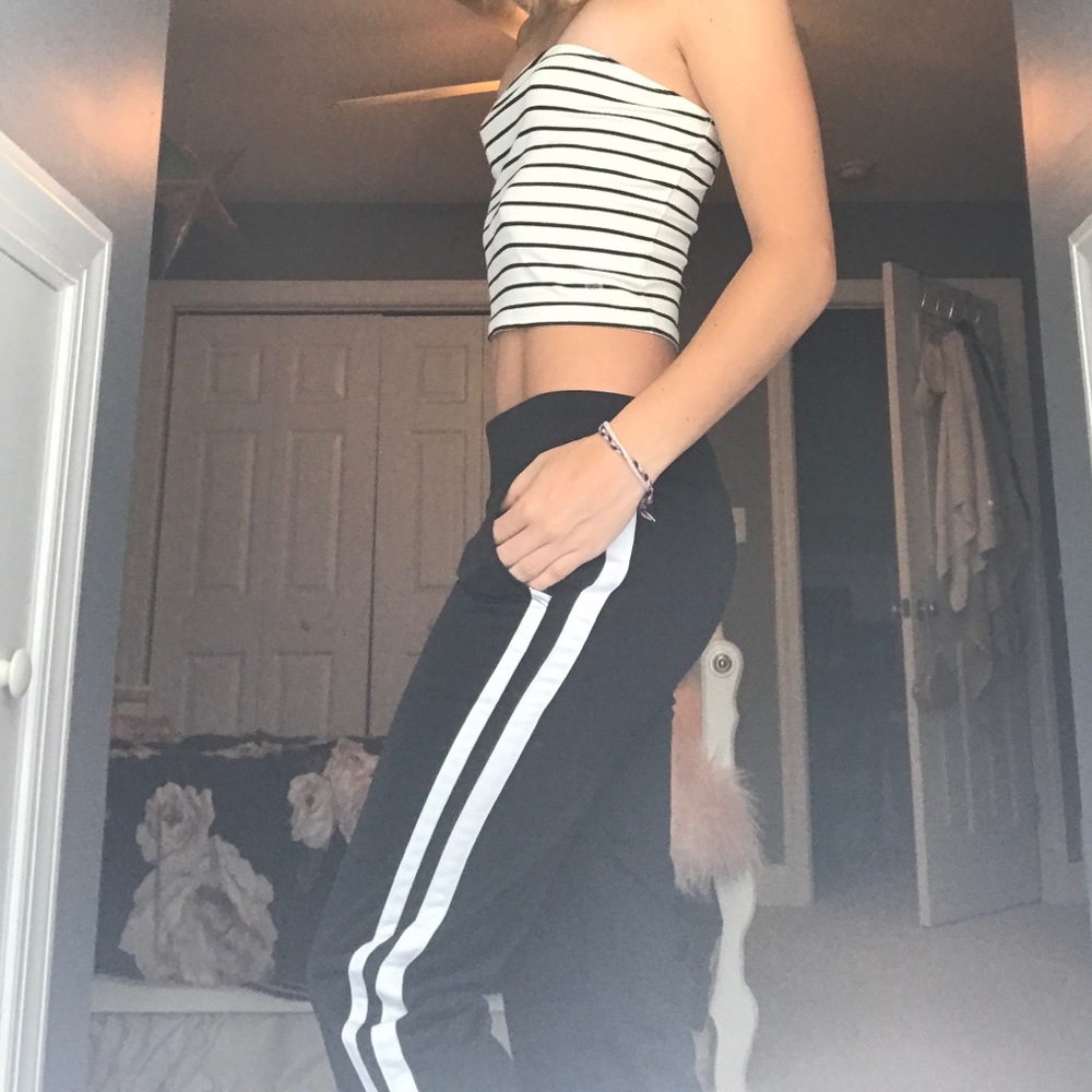 Egypt sport pants - Picture 2 of 3